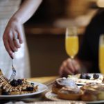 亲子餐厅漫画:温馨家庭时光中的美味与欢乐 2l3eael